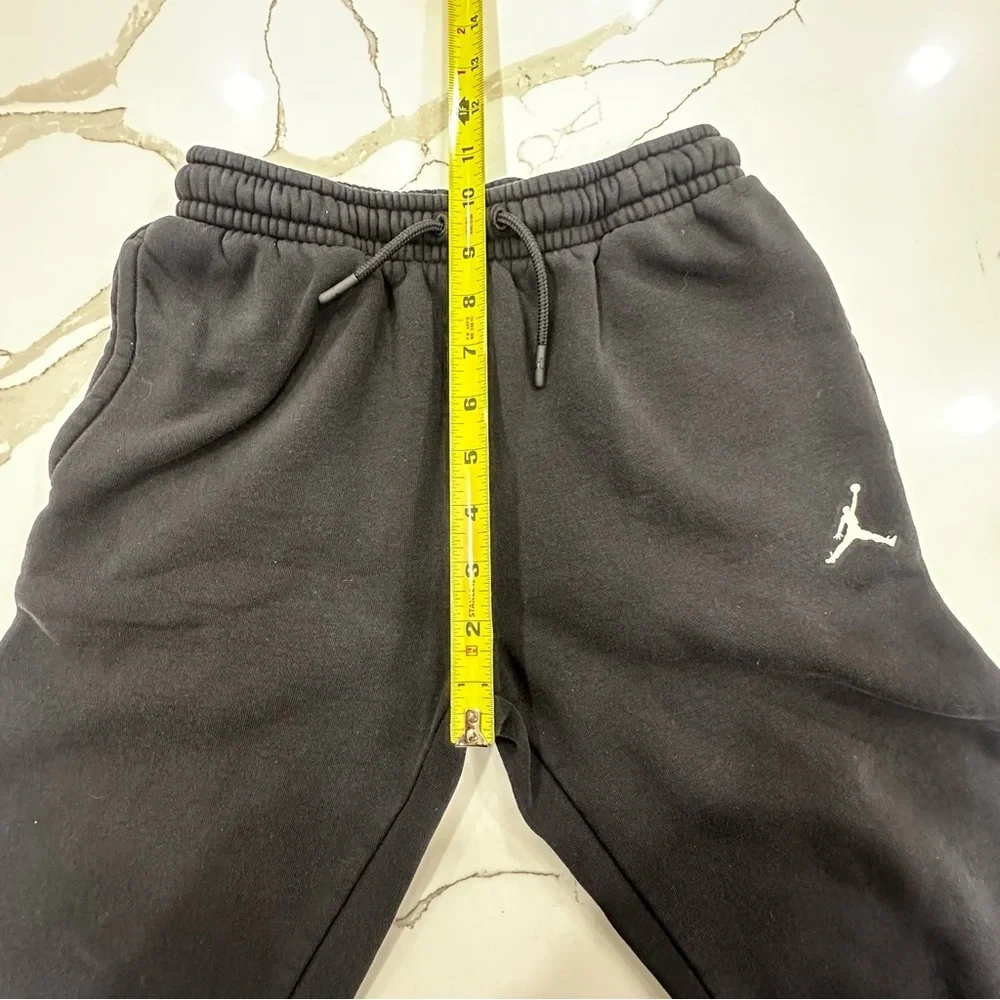 Jordan Boys Black Fleece Joggers Sweatpants - Size Medium (10-12)